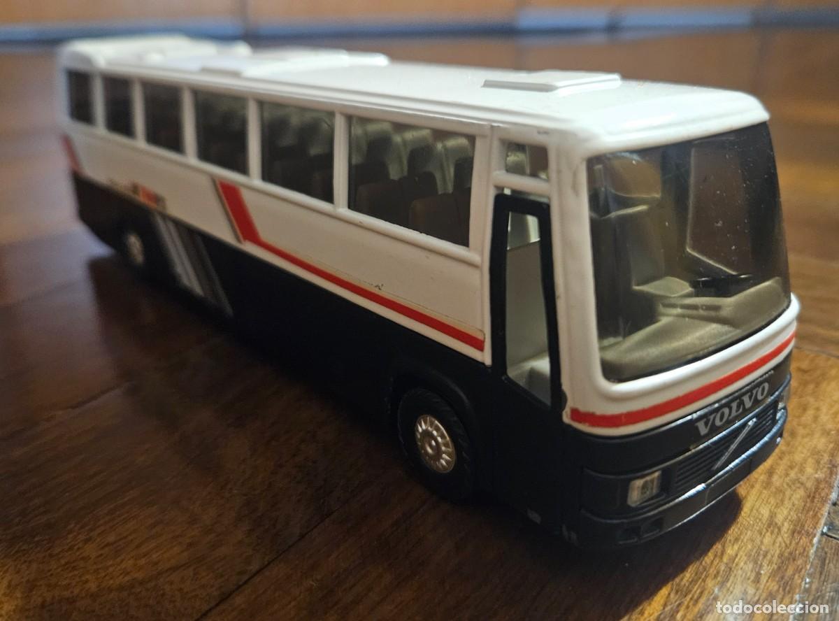 Juguetes antiguos Joal: JOAL - Autob&uacute;s Volvo Coach Jetways Travellers 1/50 1:50 Made in Spain autocar met&aacute;lico de finales 80