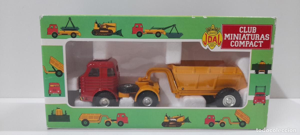 Altes Spielzeug Joal: CAMION TRAILER PEGASO CON REMOLQUE BASCULANTE . JOAL - MINIATURAS COMPACT . REF 212 . CAJA ORIGINAL