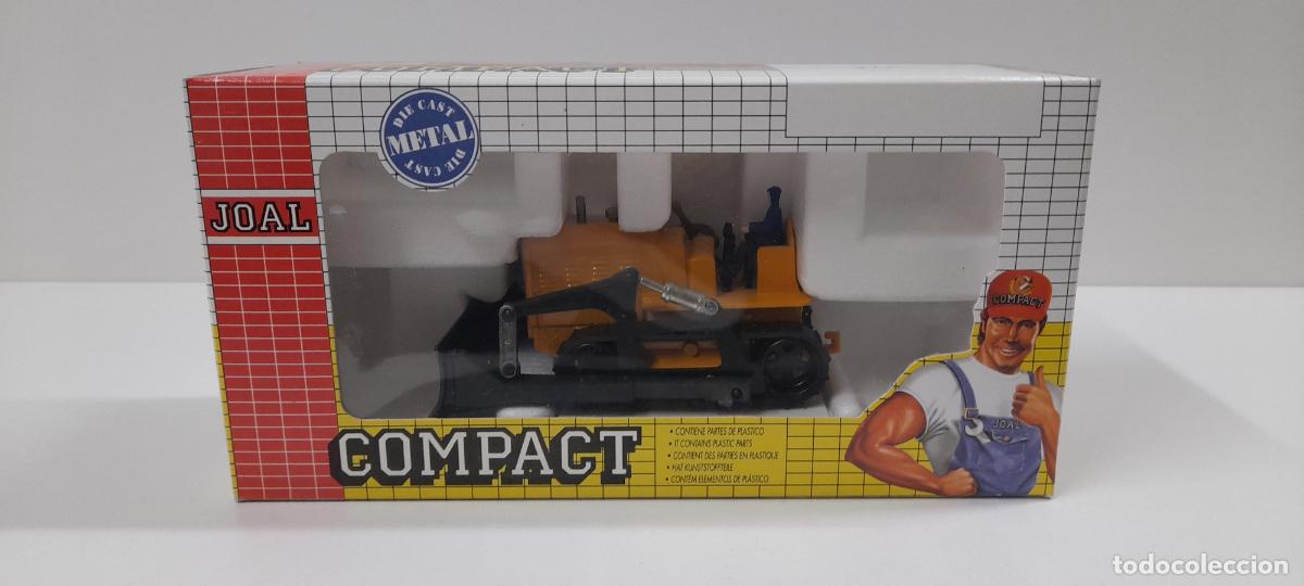 Juguetes antiguos Joal: BULLDOZER . JOAL - COMPACT . REF 210 . CAJA ORIGINAL - Foto 1