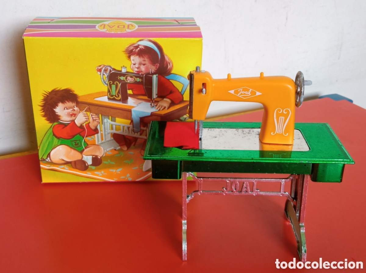 Juguetes antiguos Joal: PEQUE&Ntilde;A M&Aacute;QUINA DE COSER JOAL 70'S.NUEVA EN CAJA.