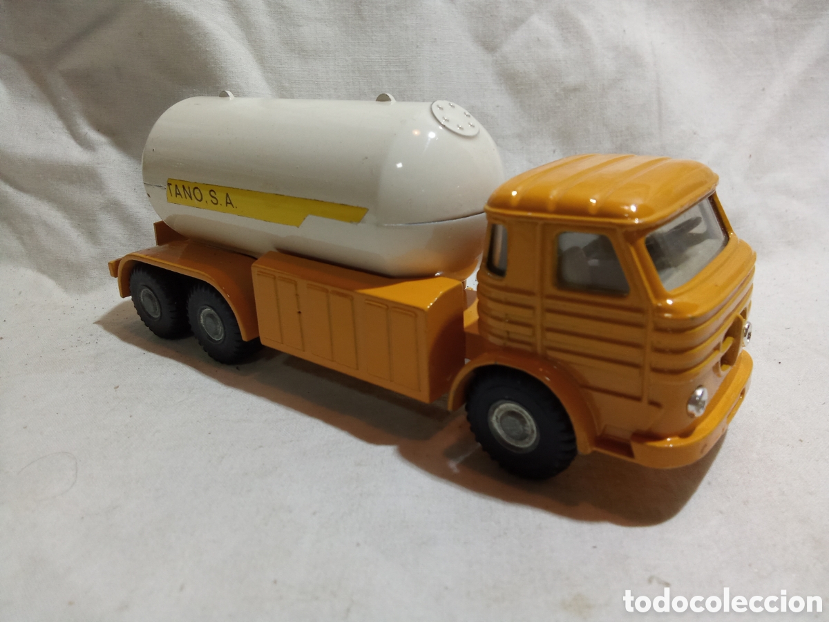 Joal Old Toys: CAMI&Oacute;N DE BUTANO DE JOAL