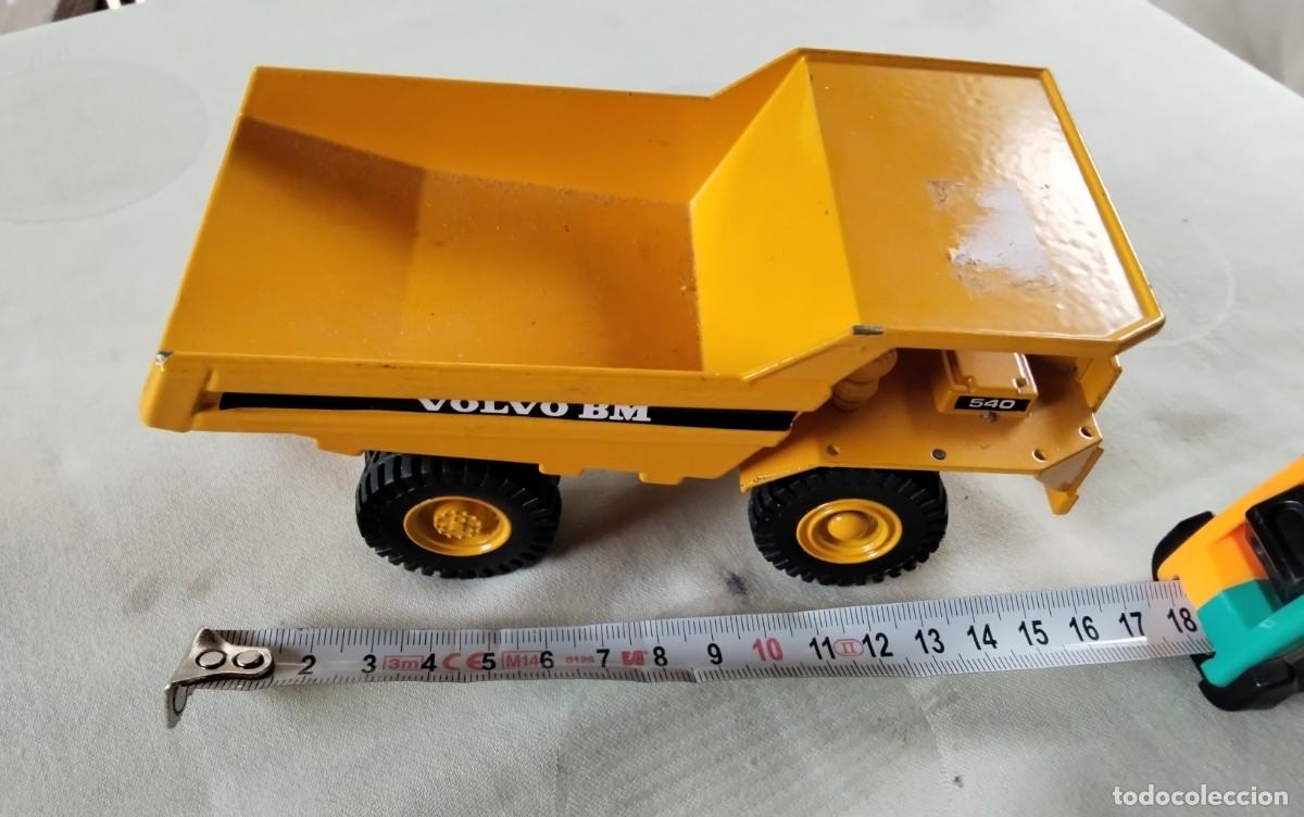 Juguetes antiguos Joal: CAMION DUMPER VOLVO BM , MEDIDAS APROX. 16 X7,5 CTM