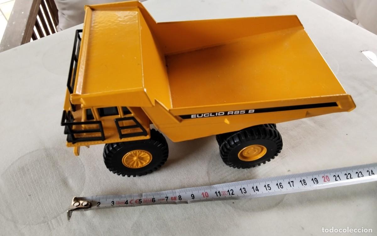 Juguetes antiguos Joal: CAMION DUMPER TAMA&Ntilde;O GRANDE ESCALA 1/50 , MEDIDAS APROX 20 CTM X 11 CTM , EUCLIO R 85 B
