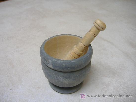 Juguetes antiguos y Juegos de colecci&oacute;n: mortero de juguete de madera