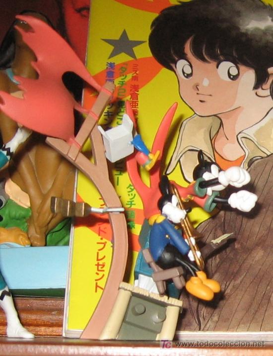 Juguetes antiguos y juegos de colecci&oacute;n: WALT DISNEY CLASSICS MICKEY MOUSE GACHAPOON FIGURA JAPONESA DIORAMA