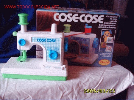 Juguetes antiguos y juegos de colecci&oacute;n: M&Aacute;QUINA DE COSER COSE-COSE