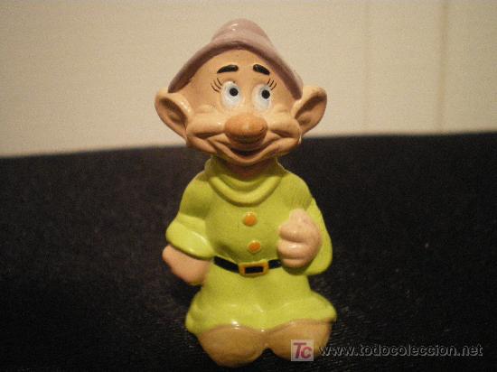 Juguetes antiguos y Juegos de colecci&oacute;n: enanito Blancanieves de goma ver fotos