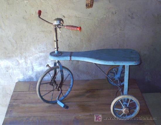 Juguetes antiguos y Juegos de colecci&oacute;n: triciclo de madera antiguo
