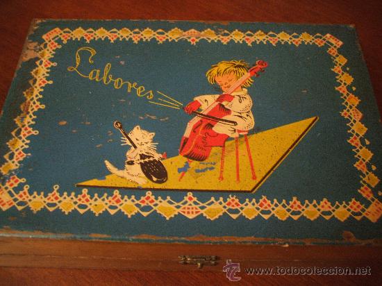 Giocattoli antichi e Giochi di collezione: Estuche de labores a&ntilde;os 50