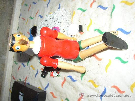 Juguetes antiguos y Juegos de colecci&oacute;n: PINOCHO DE MADERA ARTICLADO DE 27 CENTIMETROS