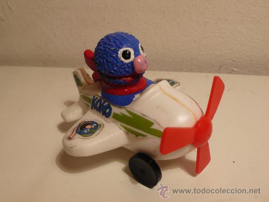 Juguetes antiguos y Juegos de colecci&oacute;n: koko coco en avion the muppets 1985 barrio sesamo