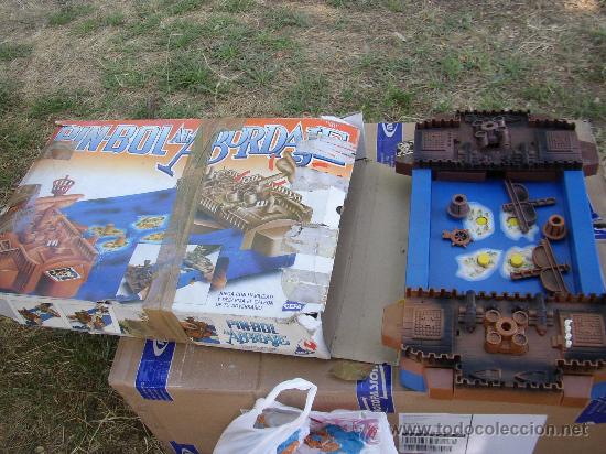 Jouets Anciens et Jeux de collection: PIN BOL AL ABORDAJE DE CEFA