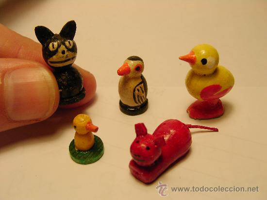 Juguetes antiguos y juegos de colecci&oacute;n: Antiguo grupo de animales de madera. A&ntilde;os 40.