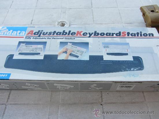 Jouets Anciens et Jeux de collection: KEYBOARD STATION MODEL KS001