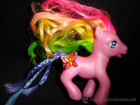 Juguetes antiguos y Juegos de colecci&oacute;n: little  pony  hasbro 2005 mariposa en relieve