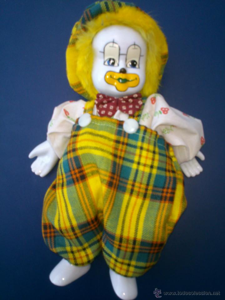 Juguetes antiguos y Juegos de colecci&oacute;n: MU&Ntilde;ECA MU&Ntilde;ECO PORCELANA JUGUETE PAYASO ARLEQUIN .30CM