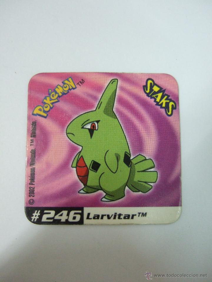 Juguetes antiguos y juegos de colecci&oacute;n: POKEMON STAKS - N&ordm; 246 LARVITAR - TAZO IMAN