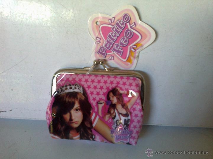 Juguetes antiguos y Juegos de colecci&oacute;n: MONEDERO DE PLASTICO PATITO FEO (MAS 4 EUROS GSTOS ENVIO) 11 X 9 CM , A ESTRENAR