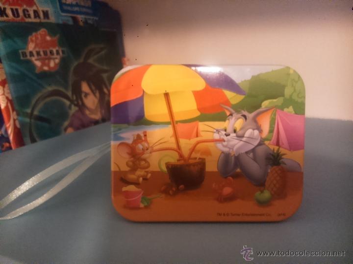Juguetes antiguos y Juegos de colecci&oacute;n: lata de hojalata de tom y jerry se abre warner bross looney toones