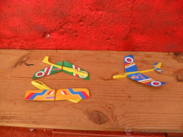 Juguetes antiguos y Juegos de colecci&oacute;n: 2 aviones phoskitos,a&ntilde;os 70,nuevos,envio 1 semana