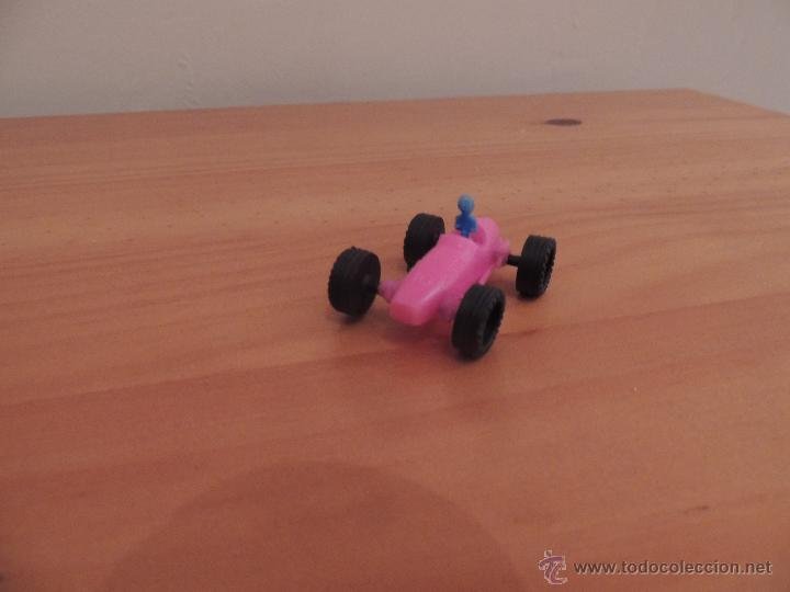 Juguetes antiguos y juegos de colecci&oacute;n: COCHE DE PLASTICO TIPICO DE KIOSKOS