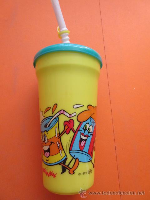 Juguetes antiguos y Juegos de colecci&oacute;n: VASO CON TAPA Y PAJITA PLASTICO 1996 DRINKY