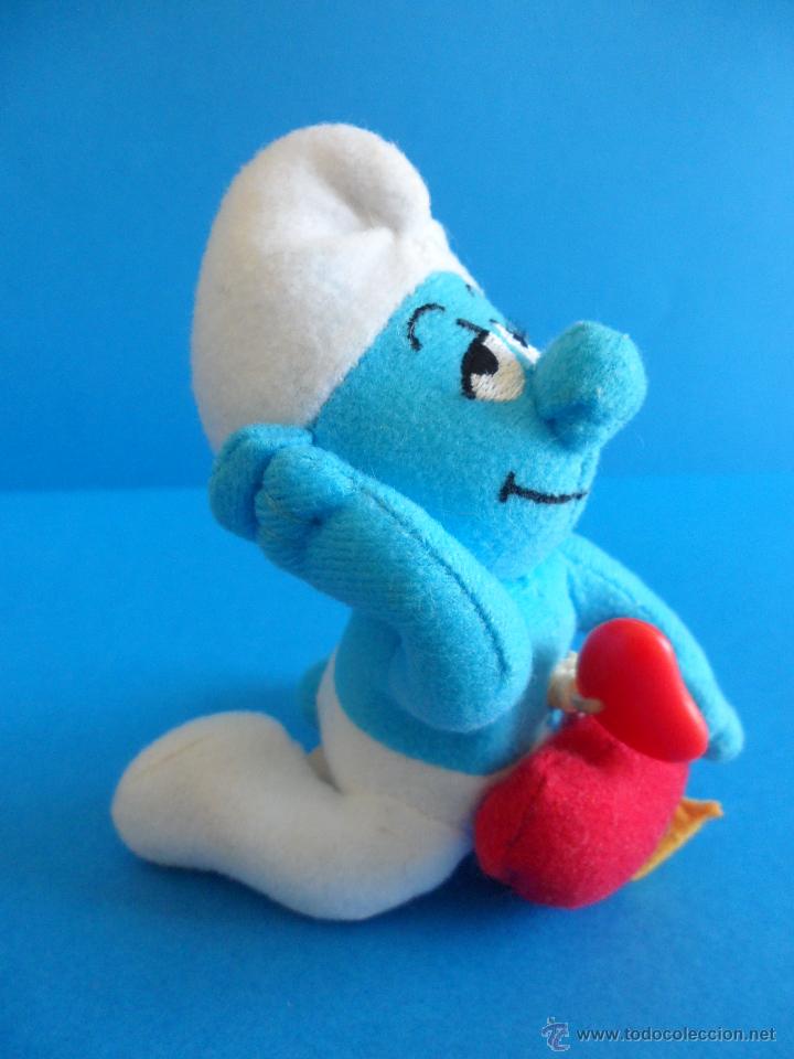 Juguetes antiguos y Juegos de colecci&oacute;n: Pitufo Enamorado - McDonalds - Peluche movil - Funciona - Pitufo Amoroso