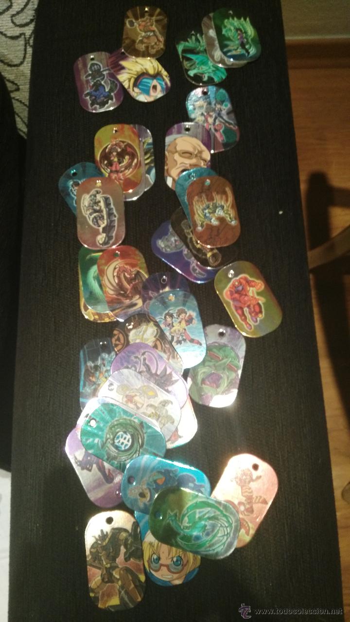 Juguetes antiguos y Juegos de colecci&oacute;n: 38 bakugan