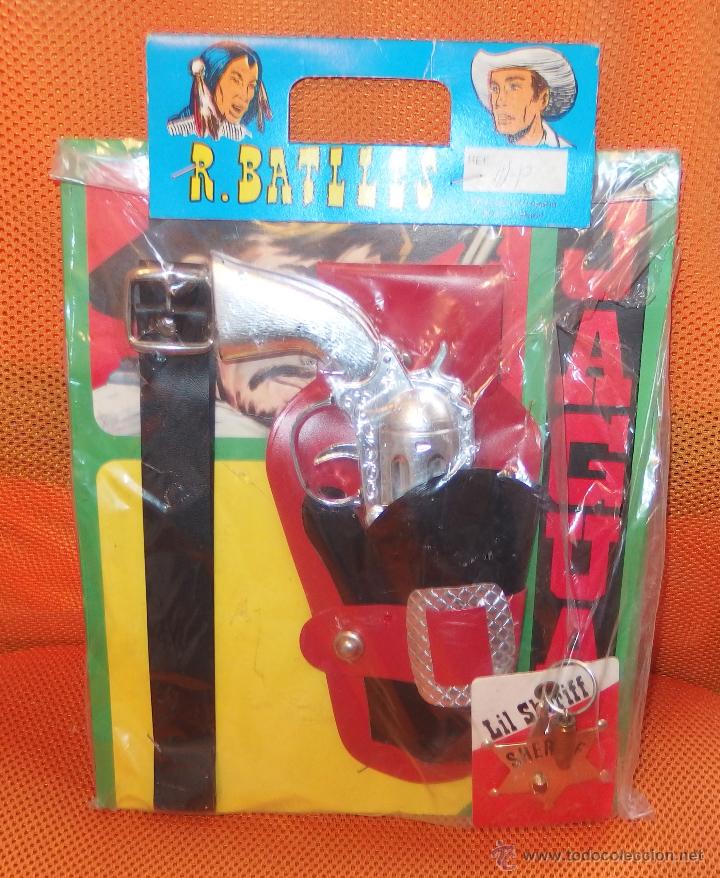Juguetes antiguos y Juegos de colecci&oacute;n: CARTUCHERA,REVOLVER,CHAPA DE SHERIFF Y BALA DE JUGUETE,JAGUAR,R.BATILES,BOLSA ORIGINAL,A ESTRENAR