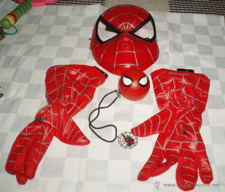 Juguetes antiguos y Juegos de colecci&oacute;n: Spiderman kit  guantes con sonido-careta pelota y colgante