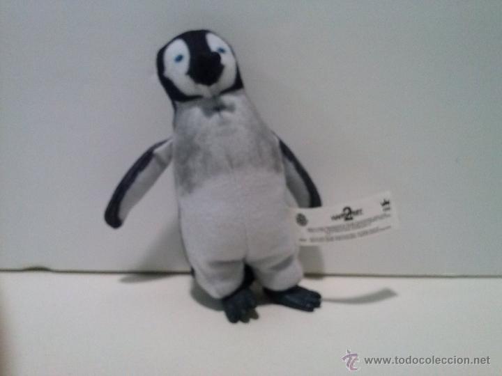 Juguetes antiguos y juegos de colecci&oacute;n: burguer feet burger king pinguino pelicula plush peluche pingu