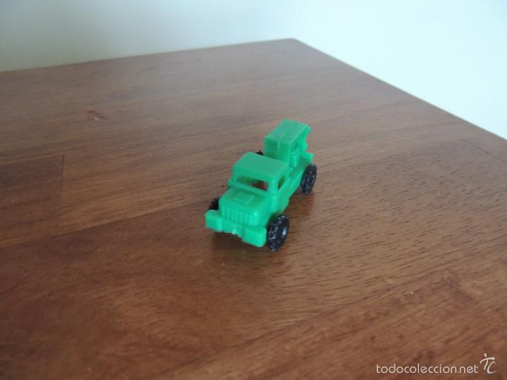 Giocattoli antichi e Giochi di collezione: CAMION DE PL&Aacute;STICO T&Iacute;PICO DE KIOSCOS