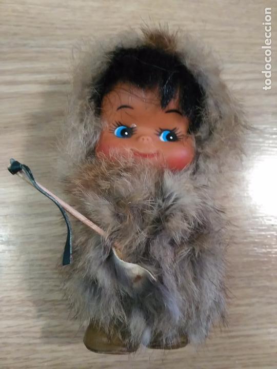 Juguetes antiguos y Juegos de colecci&oacute;n: MU&Ntilde;ECO INUIT,ESQUIMAL PESCADOR DESCONOZCO MARCA
