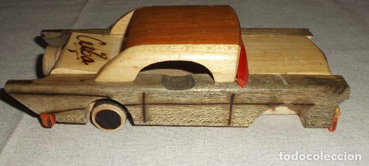 Brinquedos antigos e Jogos de cole&ccedil;&atilde;o: coche de madera hecho a mano traido de cuba en la matricula indica 1957