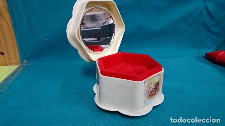 Juguetes antiguos y Juegos de colecci&oacute;n: JOYERO MUSICAL SECRETITOS, PRIMERA COMUNION