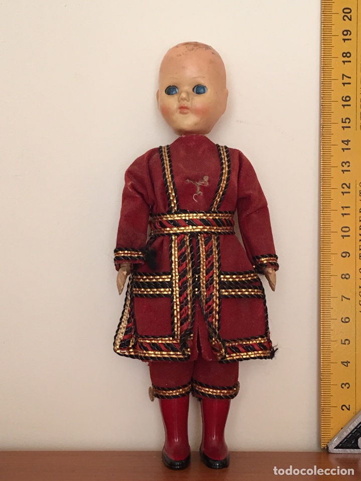 Juguetes antiguos y juegos de colecci&oacute;n: MU&Ntilde;ECO ANTIGUO DE CELULOIDE - Foto 1