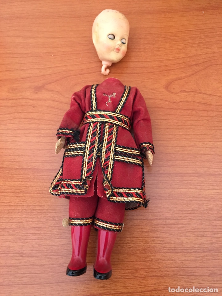 Juguetes antiguos y juegos de colecci&oacute;n: MU&Ntilde;ECO ANTIGUO DE CELULOIDE - Foto 3