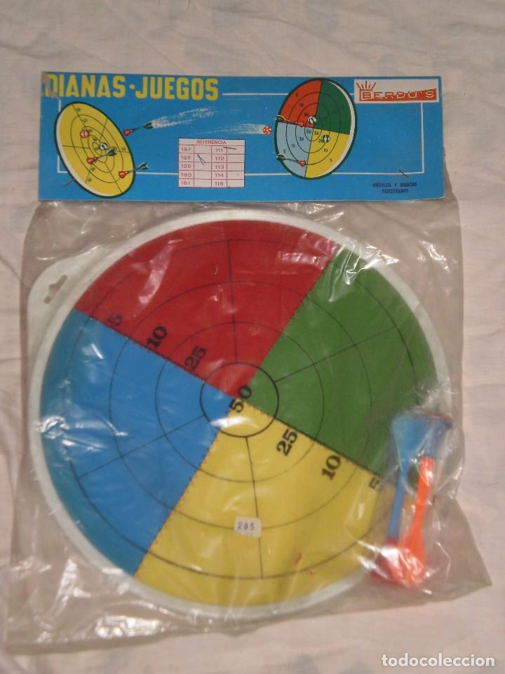 Juguetes antiguos y juegos de colecci&oacute;n: DIANA CON FLECHAS DE VELCRO , VERDU&acute;S ( MADE IN SPAIN ) , EN SU BOLSA SIN ABRIR , A&Ntilde;OS 70 .