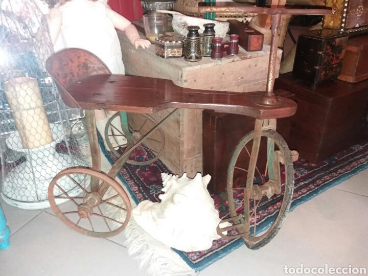 Juguetes antiguos y juegos de colecci&oacute;n: ANTIGUO TRICICLO