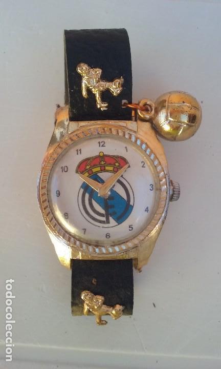 Juguetes antiguos y Juegos de colecci&oacute;n: REAL MADRID/EL RELOJ DEL DEPORTISTA/GUISVAL.