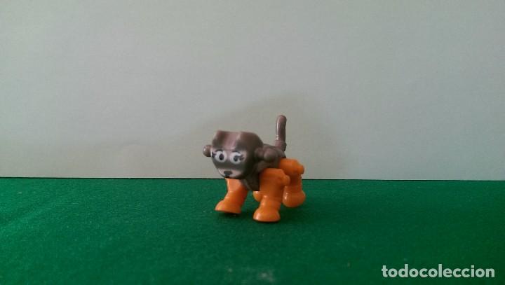 Giocattoli antichi e Giochi di collezione: ROBOT PERRO