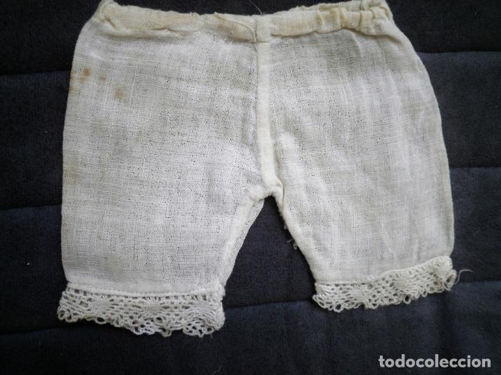 Juguetes antiguos y juegos de colecci&oacute;n: Calz&oacute;n para mu&ntilde;eca - Foto 2