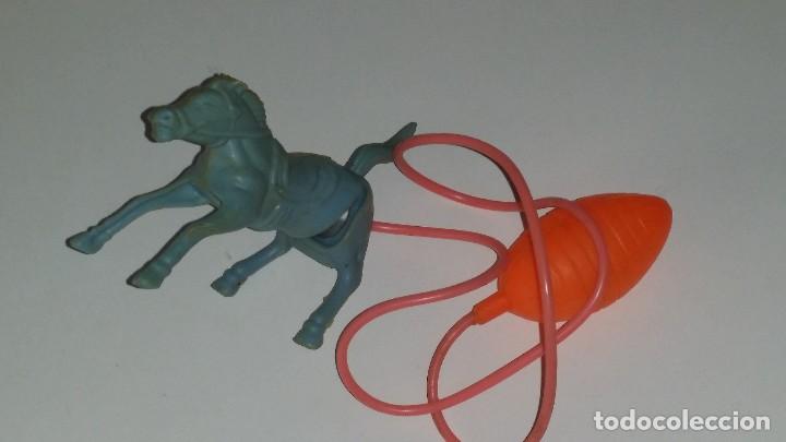 Juguetes antiguos y juegos de colecci&oacute;n: caballo andador a perilla
