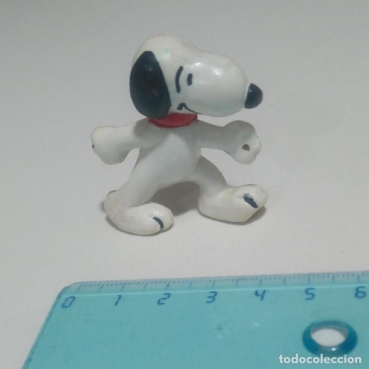 Juguetes antiguos y Juegos de colecci&oacute;n: mu&ntilde;eco perro snopy figura pvc goma comic snoopy figurita antigua