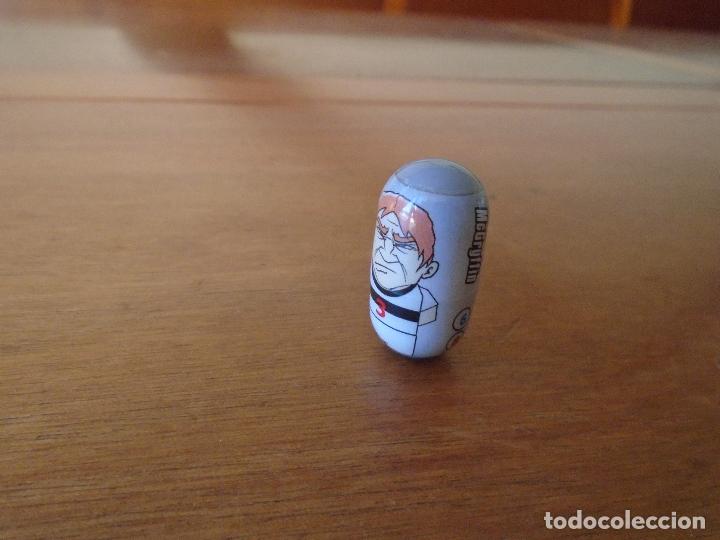 Juguetes antiguos y Juegos de colecci&oacute;n: PILDORA LOCA (DE ESAS QUE LLEVAN UNA BOLA DENTRO Y SE MUEVEN ALOCADAMENTE)