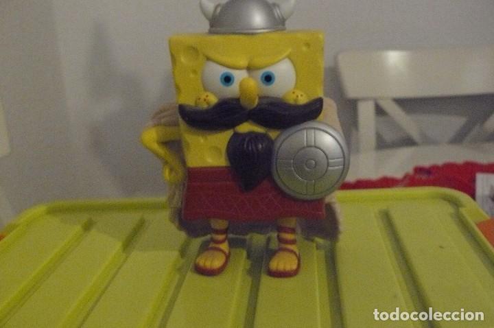 Juguetes antiguos y Juegos de colecci&oacute;n: MU&Ntilde;ECO BOB ESPONJA VIKINGO DE BURGUER KING