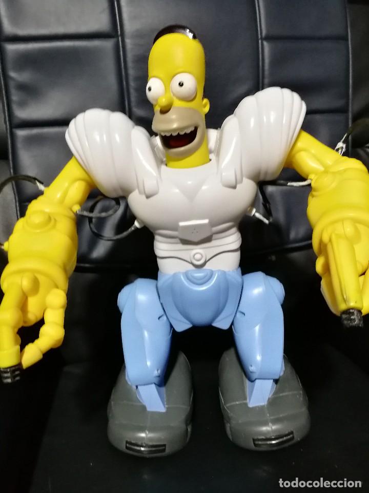 Juguetes antiguos y Juegos de colecci&oacute;n: ROBOT HOMERO SAPIENS ROT SIMPSONS