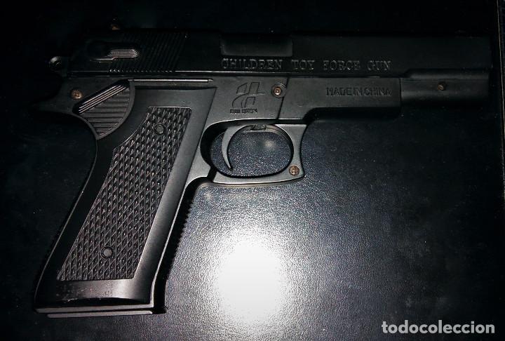 Juguetes antiguos y juegos de colecci&oacute;n: Pistola bolas PVC LAQIEAO Weibro No: 398B Hui Huan Children Toy Force Gun