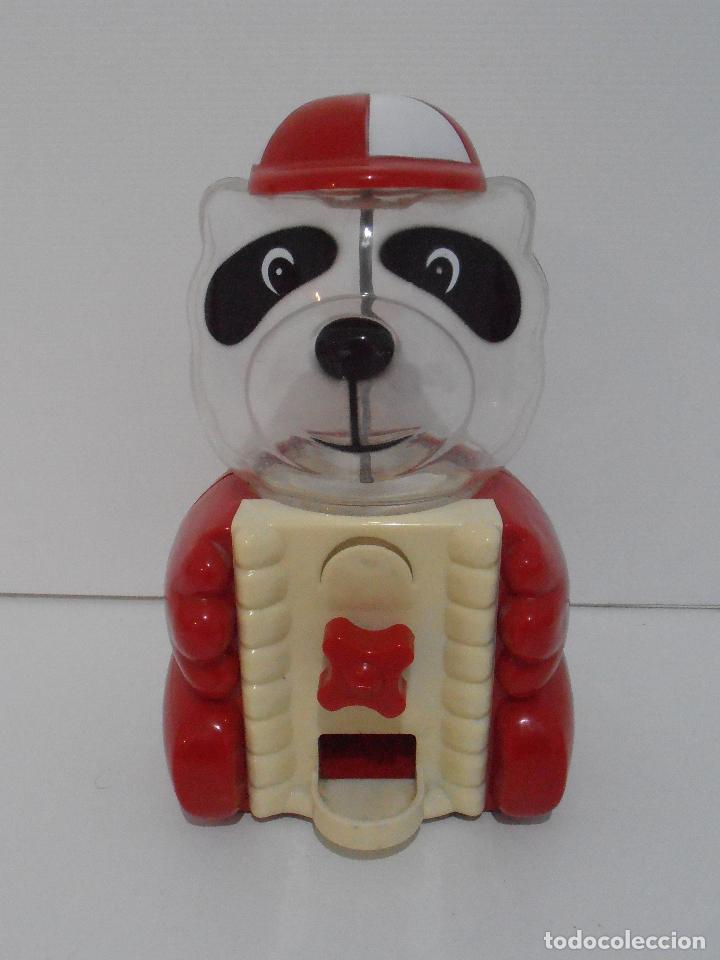 Giocattoli antichi e Giochi di collezione: MAQUINA DE BOLAS DE CHICLE, OSO PANDA, MADE IN TAIWAN, BEAR SHAPED USA