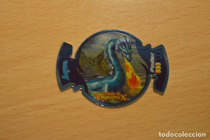 Juguetes antiguos y juegos de colecci&oacute;n: TAZO LENGUA DE DRAGONEX.HIDRAS DRAGONA DEL AGUA.BIMBO